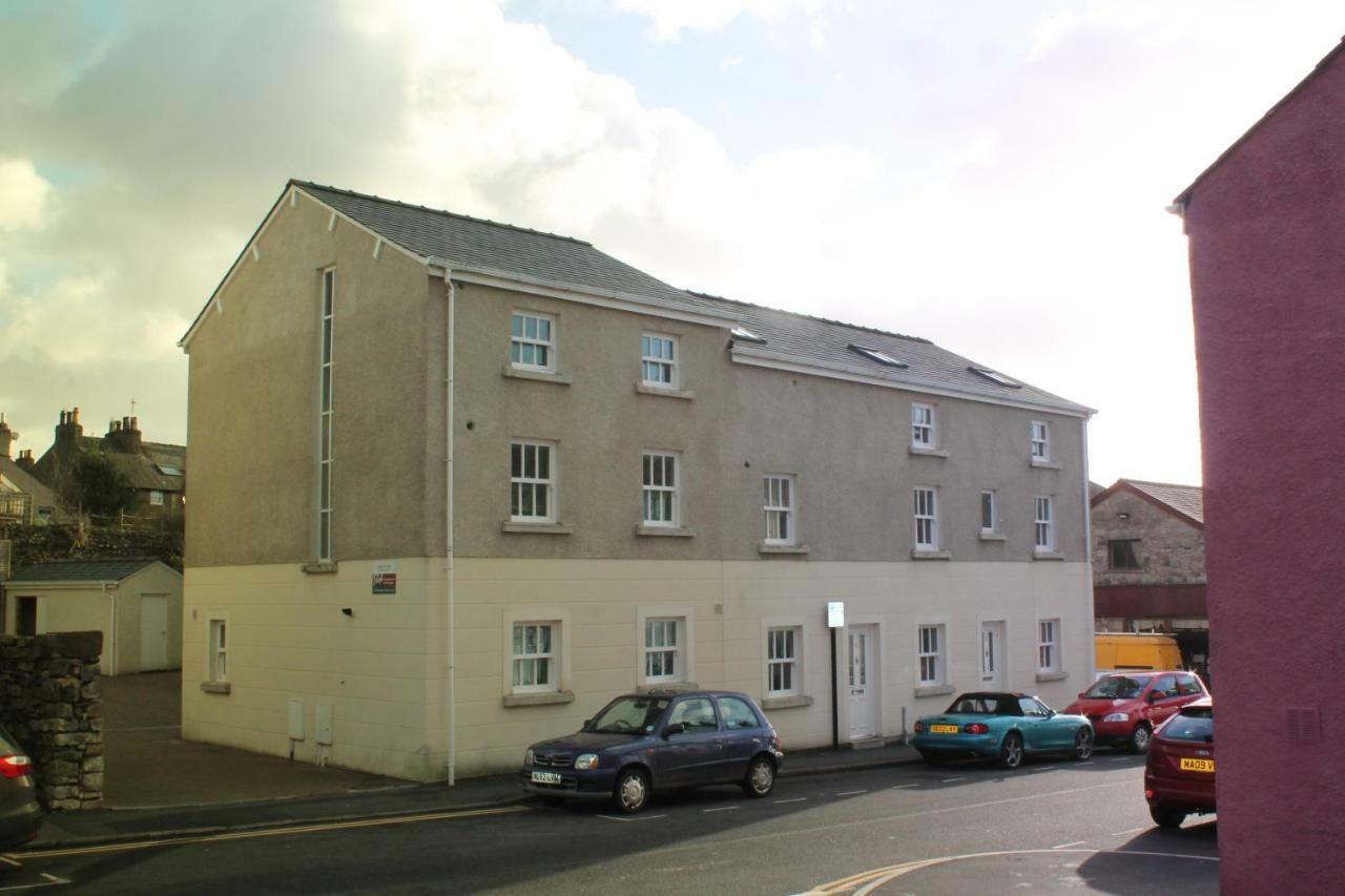 2 Laurel Court Villa Ulverston Eksteriør billede